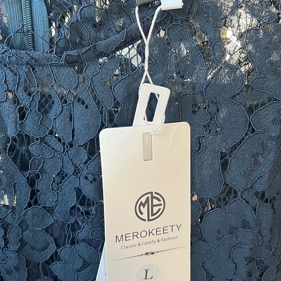 Navy blue lace cocktail dress- NWT - Picture 4 of 9